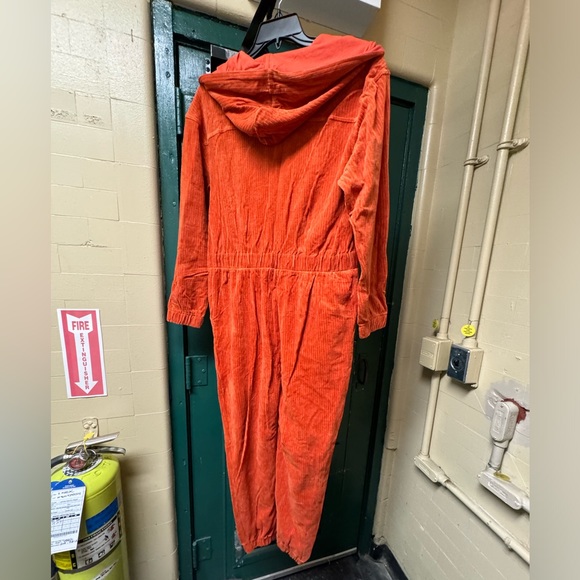 NWT UGG Delores jumpsuit Orange size Large - Picture 9 of 16